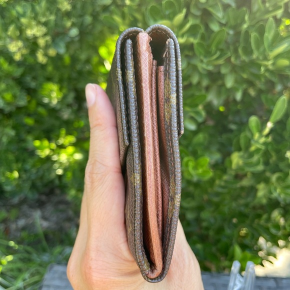 Vintage Louis Vuitton Elise wallet in monogram - Picture 7 of 11